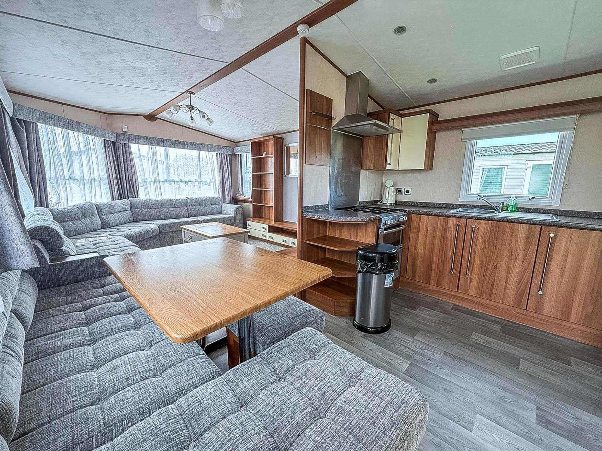 Lovely 8 Berth Caravan At Sunnydale In Lincolnshire Ref 35239S 劳斯 外观 照片